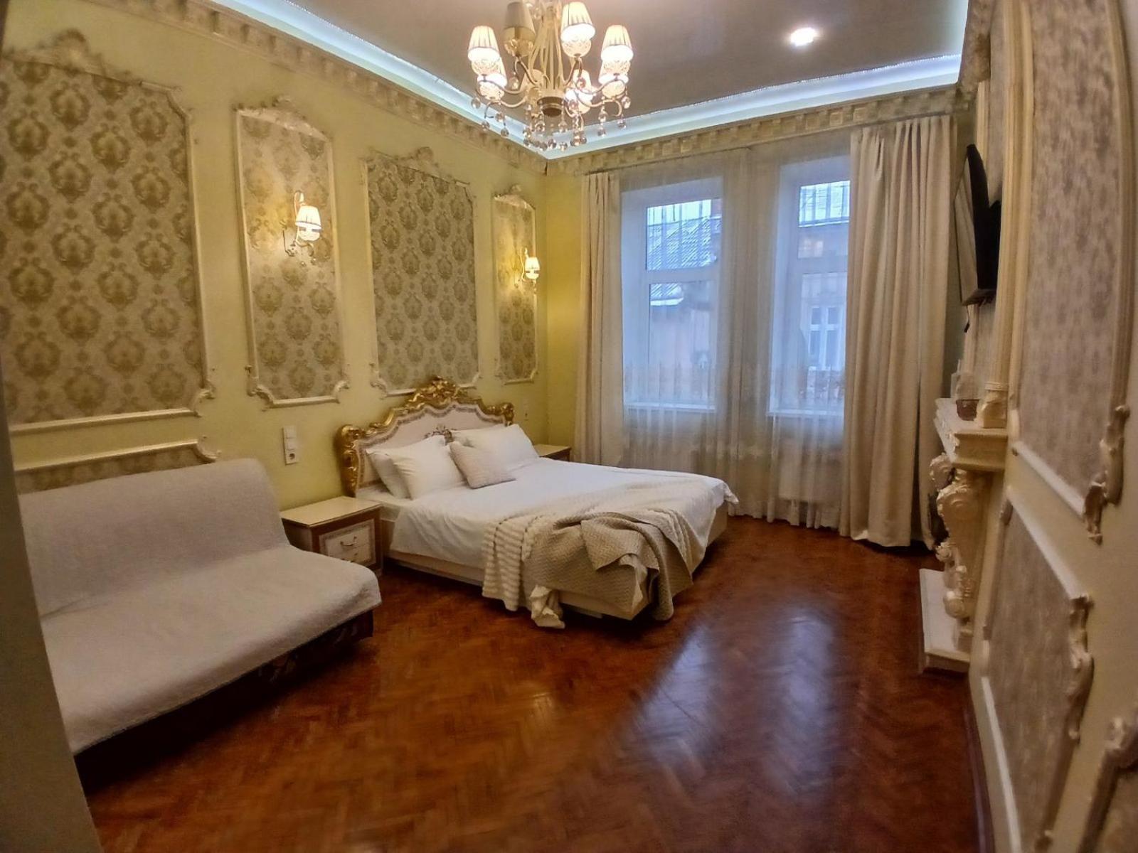 Квартира Возле Оперы Lviv Kültér fotó